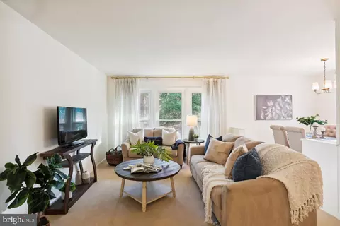 13015 Tamarack Rd, Silver Spring, MD 20904 photo 4
