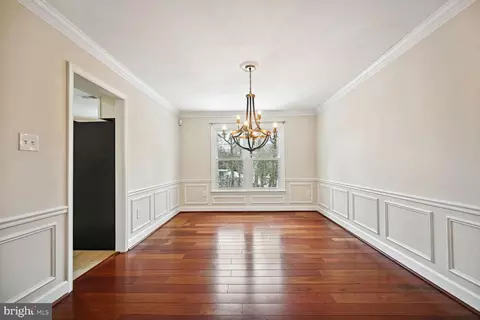1901 Park Vista Dr, Silver Spring, MD 20906 photo 5