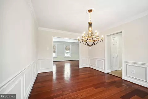 1901 Park Vista Dr, Silver Spring, MD 20906 photo 6