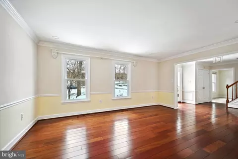 1901 Park Vista Dr, Silver Spring, MD 20906 photo 4