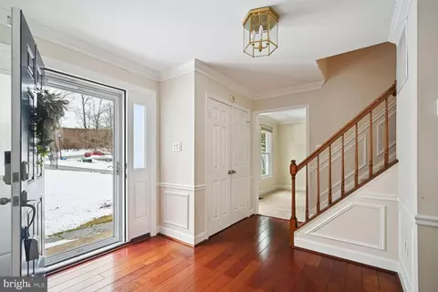 1901 Park Vista Dr, Silver Spring, MD 20906 photo 2