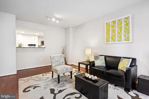 11710 Old Georgetown Rd #309, North Bethesda, MD 20852