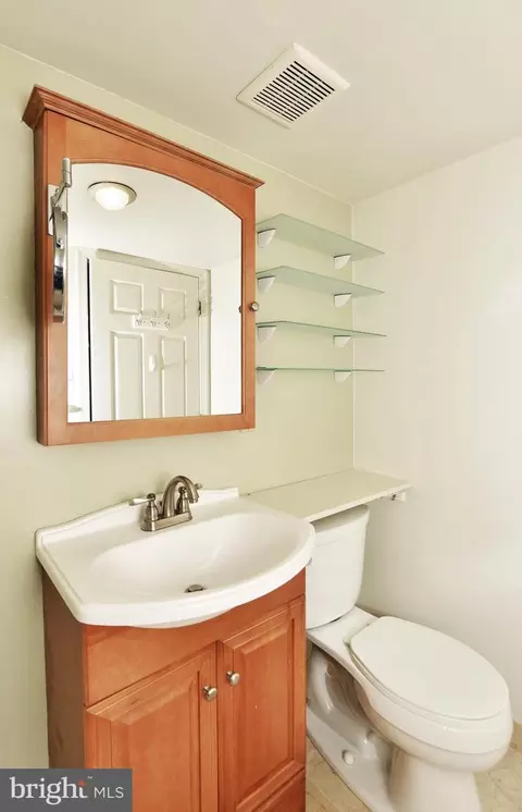 11808 Georgia Ave, Silver Spring, MD 20902 photo 28