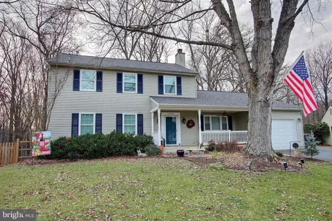 19505 Ridge Heights Dr, Gaithersburg, MD 20879