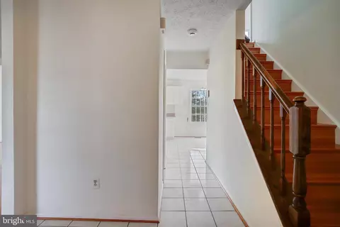 3013 Schubert Dr, Silver Spring, MD 20904 photo 3