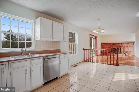 3013 Schubert Dr, Silver Spring, MD 20904 photo 18