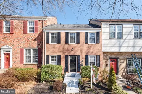 626 Northcliffe Dr, Rockville, MD 20850
