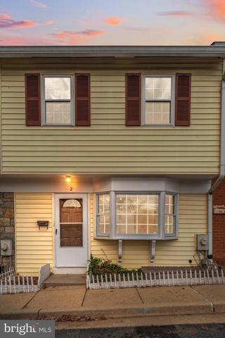 2 Trento Ct #2, Gaithersburg, MD 20877