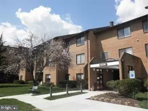 15316 Pine Orchard Dr #82-1D, Silver Spring, MD 20906 photo 1