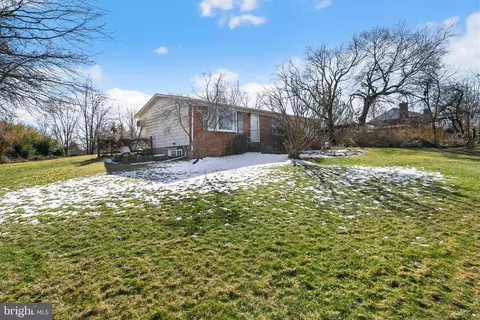 Exterior - 1303 Hornell Dr, Silver Spring, MD 20905 photo 4 of 11
