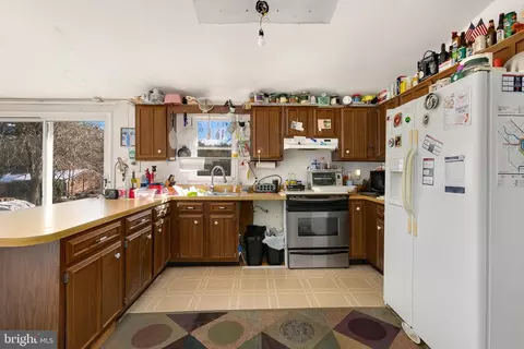 Kitchen - 1303 Hornell Dr, Silver Spring, MD 20905 photo 3 of 3