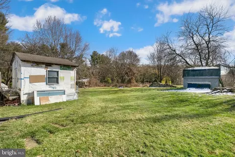 Exterior - 1303 Hornell Dr, Silver Spring, MD 20905 photo 9 of 11