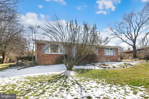 Exterior - 1303 Hornell Dr, Silver Spring, MD 20905 photo 2 of 11