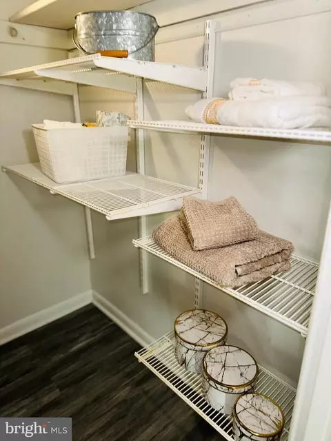 11512 Bucknell Dr #106, Silver Spring, MD 20902 photo 27