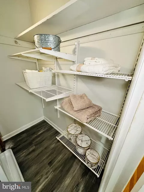 11512 Bucknell Dr #106, Silver Spring, MD 20902 photo 28