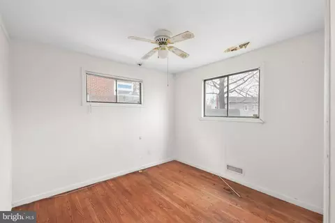 2904 Kingswell Dr, Silver Spring, MD 20902 photo 10