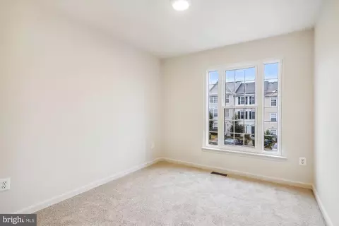 12407 Carters Grove Pl, Silver Spring, MD 20904 photo 13