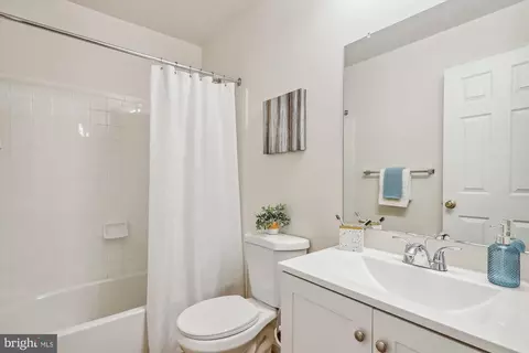 12407 Carters Grove Pl, Silver Spring, MD 20904 photo 12