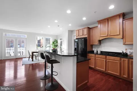 440 Hackberry Pl, Gaithersburg, MD 20878 photo 3
