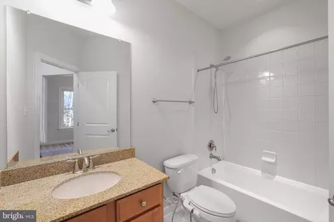 440 Hackberry Pl, Gaithersburg, MD 20878 photo 32