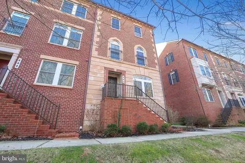440 Hackberry Pl, Gaithersburg, MD 20878 photo 2