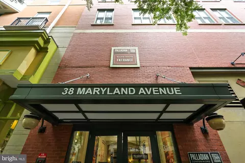 38 Maryland Ave #322, Rockville, MD 20850