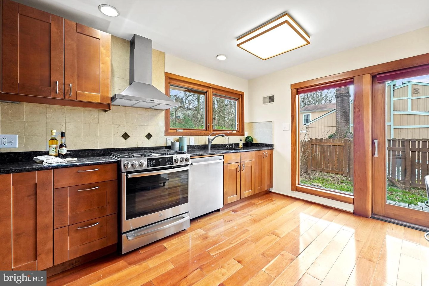 15205 Watergate Rd, Silver Spring, MD 20905 photo 16