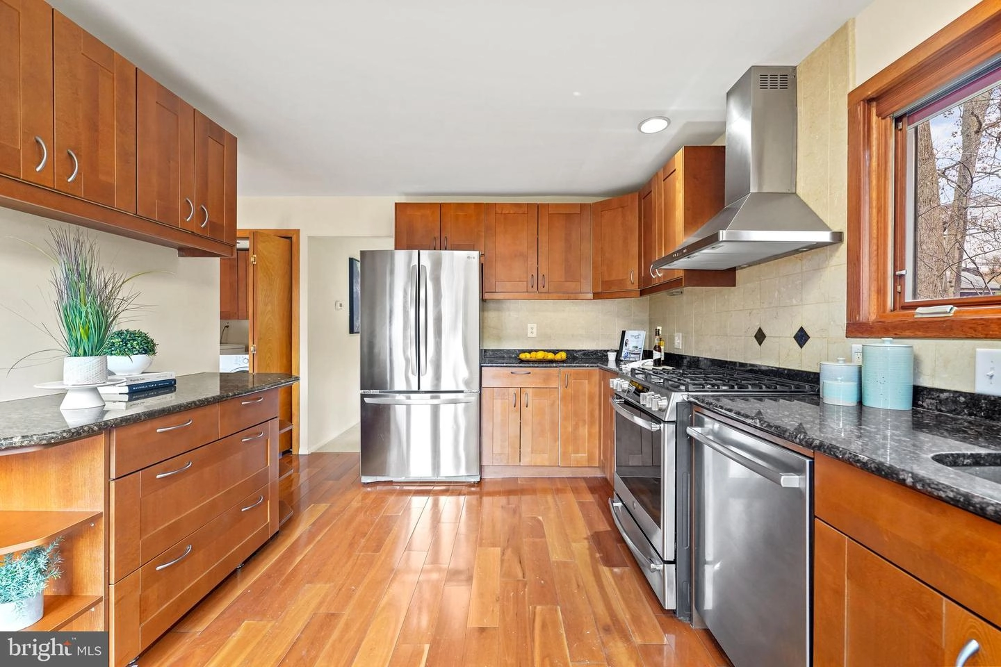 15205 Watergate Rd, Silver Spring, MD 20905 photo 15