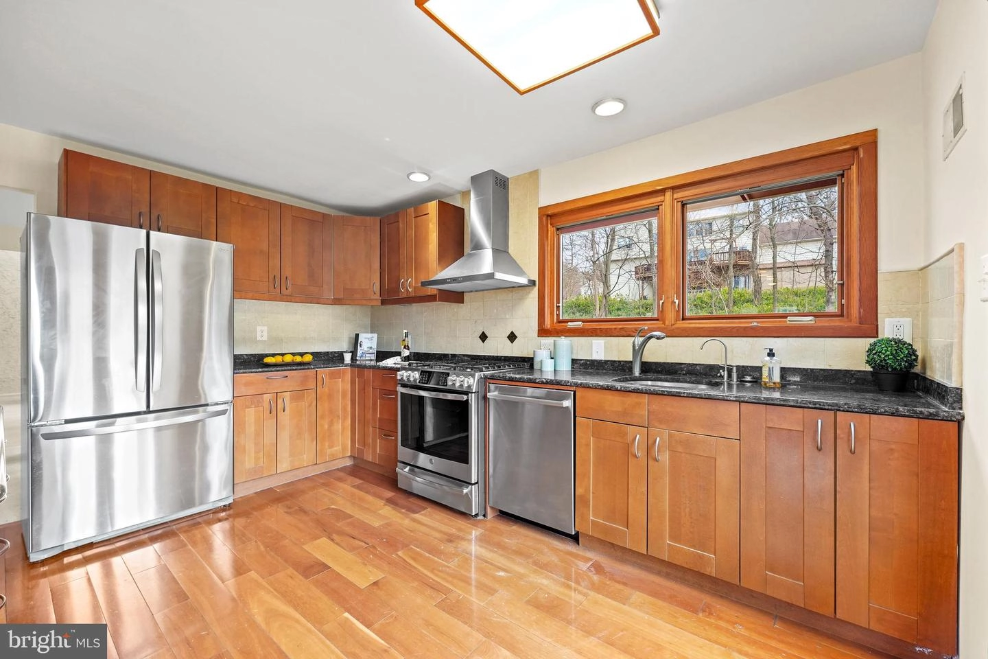 15205 Watergate Rd, Silver Spring, MD 20905 photo 14