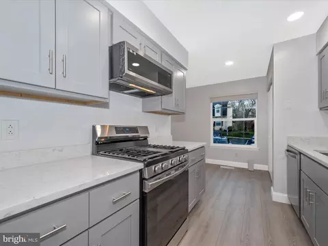 2704 Fairdale Ter, Silver Spring, MD 20905 photo 20