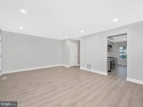 2704 Fairdale Ter, Silver Spring, MD 20905 photo 10