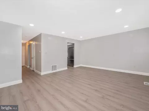 2704 Fairdale Ter, Silver Spring, MD 20905 photo 9