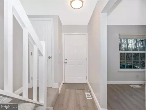 2704 Fairdale Ter, Silver Spring, MD 20905 photo 4