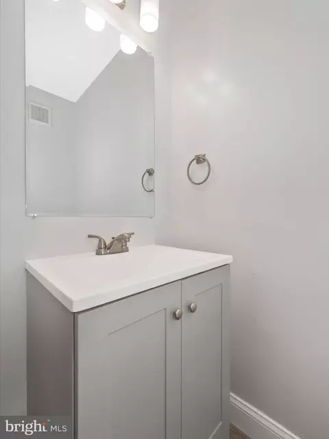 2704 Fairdale Ter, Silver Spring, MD 20905 photo 23