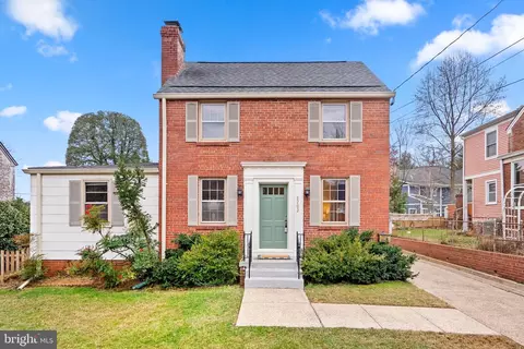 8202 Cedar St, Silver Spring, MD 20910
