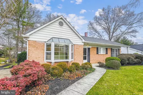 1604 Crestline Rd, Silver Spring, MD 20904 photo 4