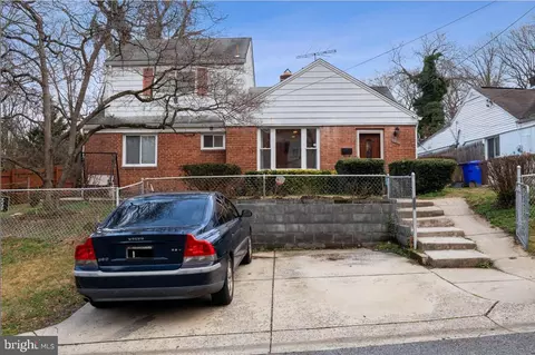 9015 Miles St, Silver Spring, MD 20901