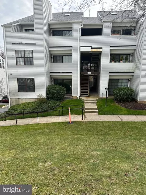 1637 Carriage House Ter #1637-A, Silver Spring, MD 20904