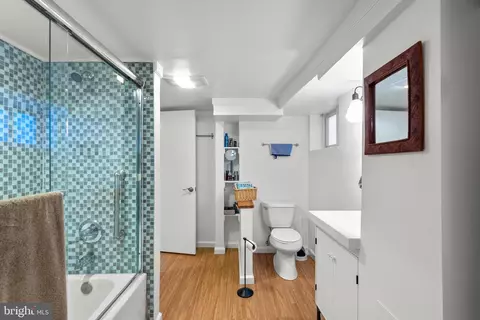 9013 Colesville Rd, Silver Spring, MD 20910 photo 50