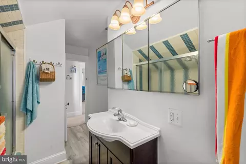9013 Colesville Rd, Silver Spring, MD 20910 photo 31