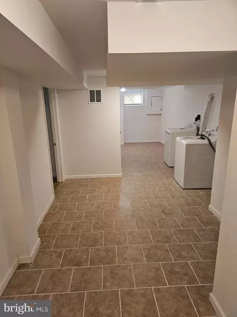 Entry Way - 13306 Georgia Ave, Silver Spring, MD 20906 photo 7 of 10