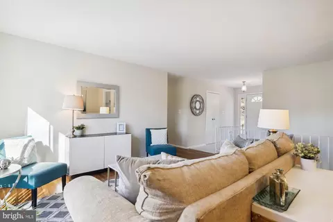 12820 Middlevale Ln, Silver Spring, MD 20906 photo 6