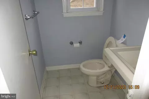 14101 Ansted Rd, Silver Spring, MD 20905 photo 9