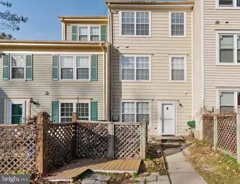 19741 Teakwood Cir #88, Germantown, MD 20874