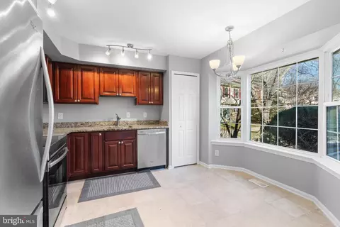 14516 Macbeth Dr, Silver Spring, MD 20906 photo 9