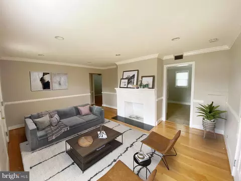 2623 Blueridge Ave, Silver Spring, MD 20902 photo 2