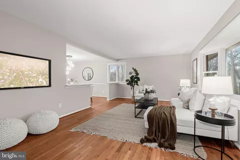 12620 Viewside Dr, North Potomac, MD 20878 photo 7