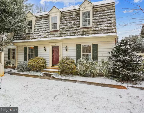 118 Linden Hall Ln, Gaithersburg, MD 20877