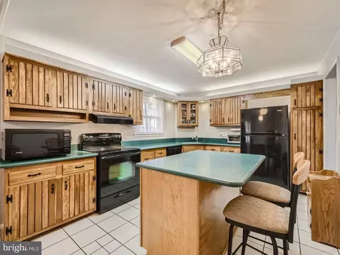 12425 La Plata St, Silver Spring, MD 20904 photo 7