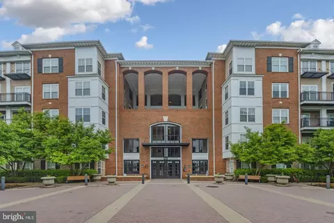 501 Hungerford Dr #274, Rockville, MD 20850